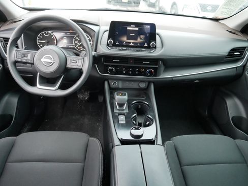 Certified 2023 Nissan Rogue S image 10