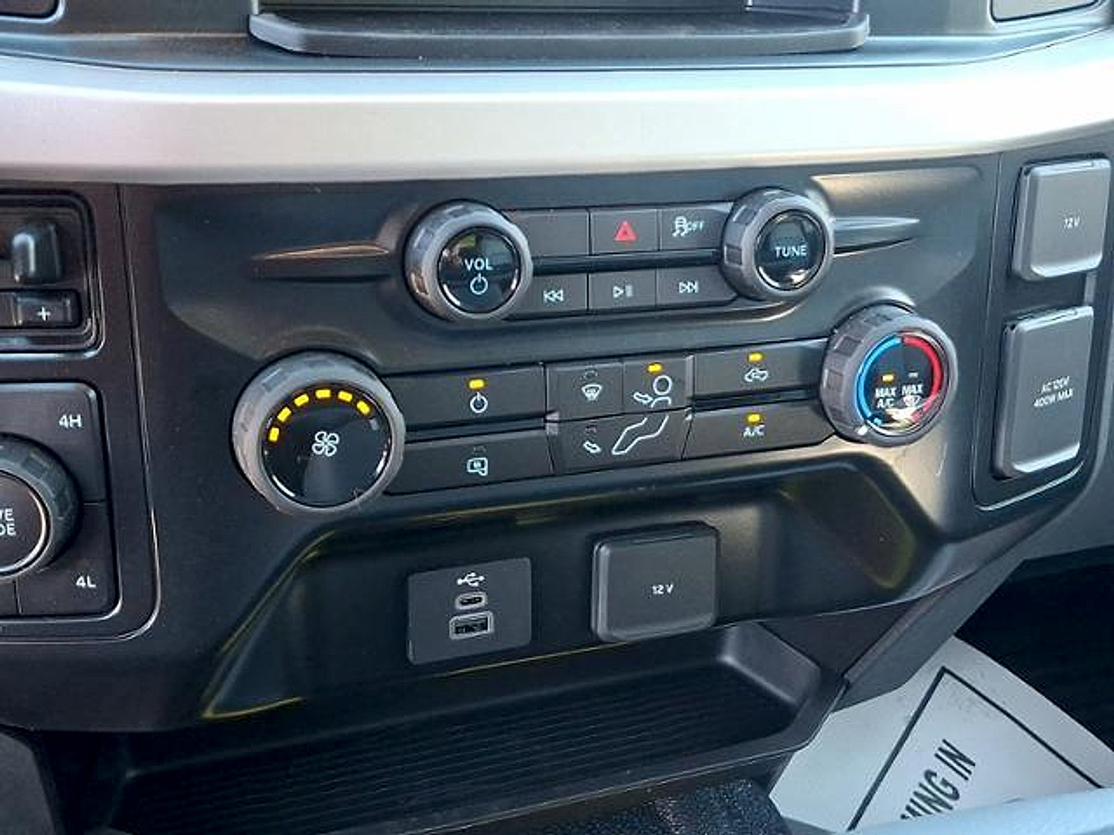 New 2026 Ford F550 4x4 Regular Cab Super Duty image 6