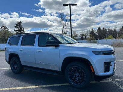 New 2026 Jeep Grand Wagoneer 4WD