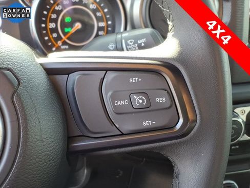 Used 2023 Jeep Wrangler Sport S image 17