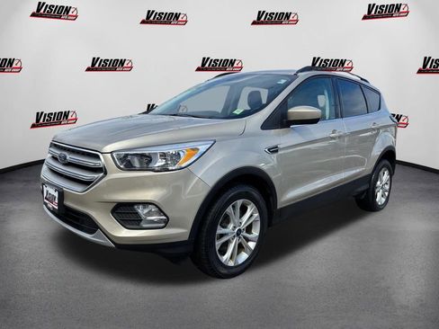 Used 2018 Ford Escape SE AWD/4WD image 1