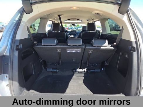 Used 2025 Honda Odyssey Elite image 17