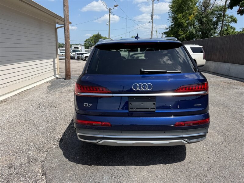 Used 2022 Audi Q7 3.0T Premium Plus AWD/4WD image 9