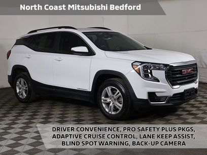 Used 2022 GMC Terrain SLE w/ Driver Convenience Package