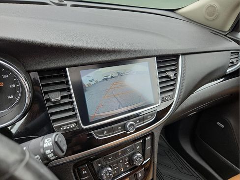 Used 2017 Buick Encore Premium w/ Experience Buick Package image 16