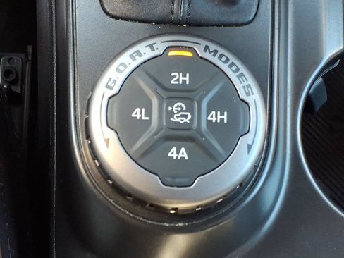 Used 2023 Ford Bronco Outer Banks w/ Sasquatch Package AWD/4WD image 20