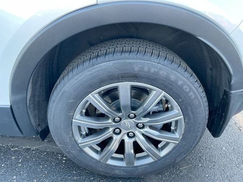 Used 2019 Cadillac XT4 Premium Luxury w/ Cold Weather Package FWD image 8