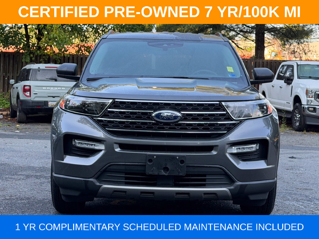 Used 2022 Ford Explorer XLT w/ Equipment Group 202A AWD/4WD image 2