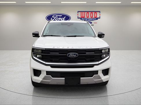 New 2026 Ford Expedition Max Platinum w/ Driver's Package AWD/4WD image 7