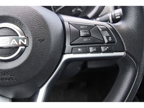 Used 2023 Nissan Kicks SV FWD image 19