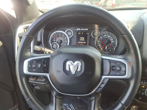 Used 2023 RAM 1500 Big Horn AWD/4WD image 25
