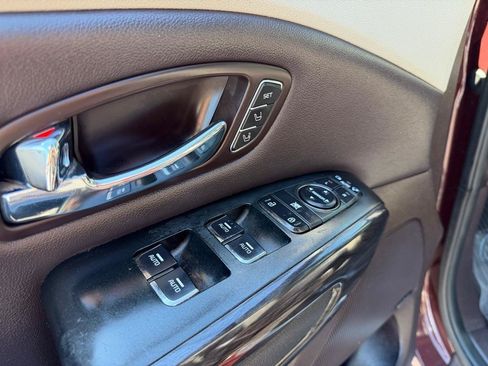 Used 2016 Kia Sedona SX Limited FWD image 26