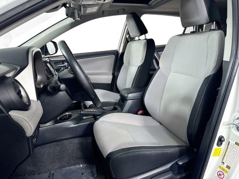 Used 2018 Toyota RAV4 XLE w/ Plus Extra Value Package image 23