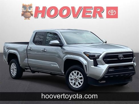 Used 2024 Toyota Tacoma SR5 image 1