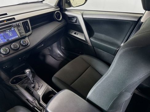 Certified 2016 Toyota RAV4 LE FWD image 21