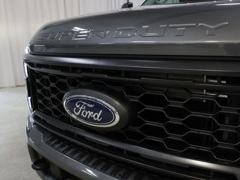 New 2026 Ford F250 XL AWD/4WD image 32