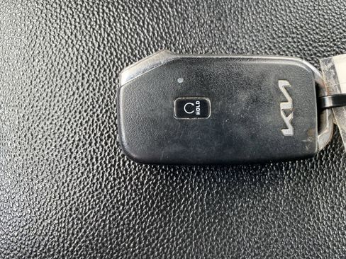 Used 2022 Kia Forte GT-Line w/ GT-Line Technology Package FWD image 35