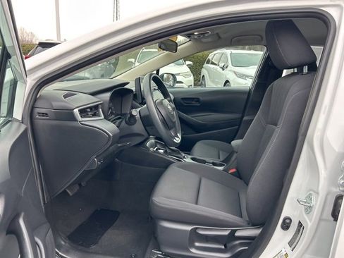 Used 2024 Toyota Corolla LE image 13