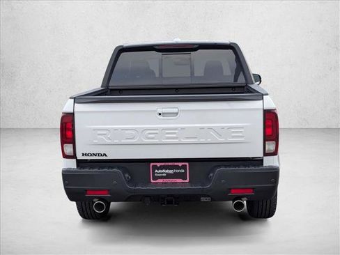 New 2026 Honda Ridgeline Black Edition image 7