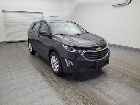 Used 2020 Chevrolet Equinox LS image 13