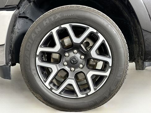 Used 2025 RAM 1500 Laramie image 11