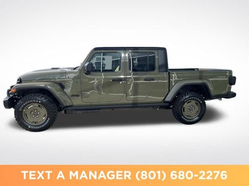 New 2026 Jeep Gladiator Sport AWD/4WD image 2