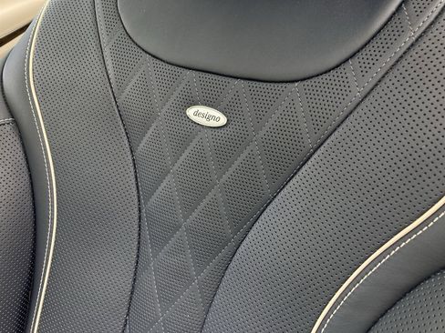 Used 2015 Mercedes-Benz S 550 Sedan image 16