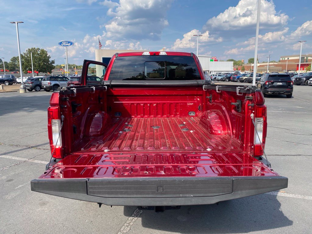 Used 2019 Ford F250 Lariat w/ Lariat Value Package AWD/4WD image 9