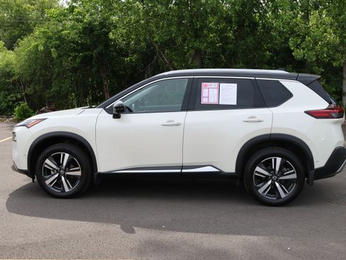 Used 2021 Nissan Rogue Platinum AWD/4WD image 9