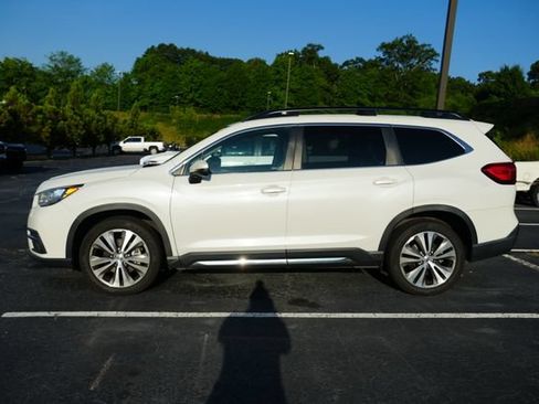 Used 2022 Subaru Ascent Limited AWD/4WD image 4