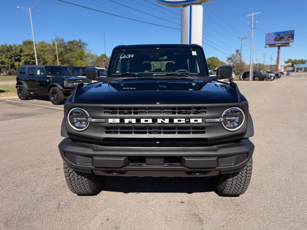 New 2026 Ford Bronco 2-Door w/ Sasquatch Package AWD/4WD image 2