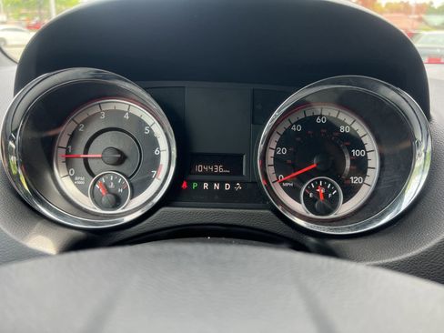 Used 2015 Dodge Grand Caravan SE w/ Quick Order Package 29E SE FWD image 11