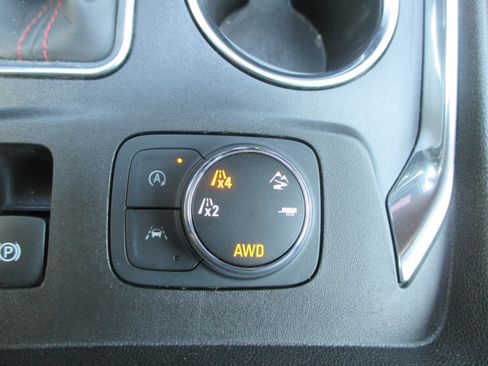 Used 2023 Chevrolet Traverse RS w/ LPO, Floor Liner Package AWD/4WD image 25