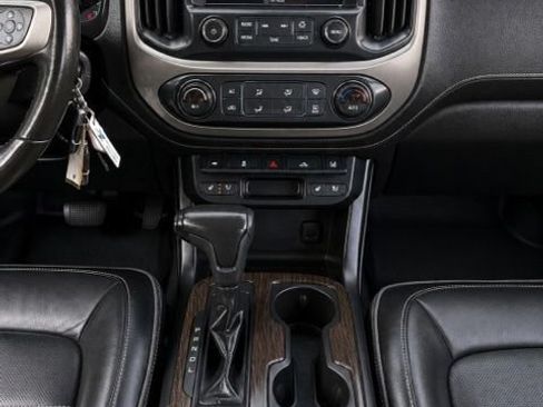 Used 2017 GMC Canyon Denali AWD/4WD image 30