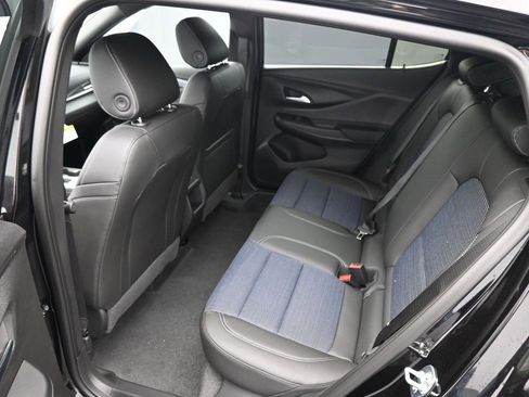 New 2026 Buick Envista Preferred image 17