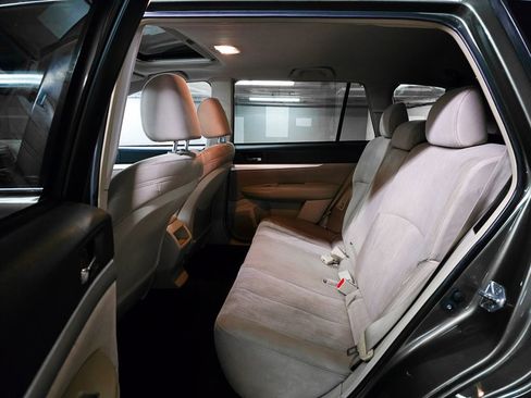 Used 2013 Subaru Outback 2.5i Premium image 19