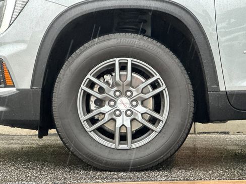 New 2025 GMC Acadia Elevation image 24