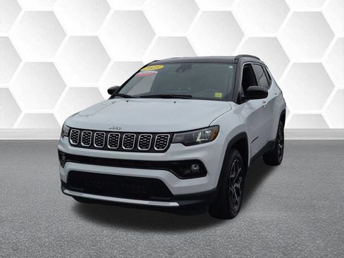 Certified 2025 Jeep Compass Limited AWD/4WD image 7