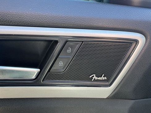 Used 2022 Volkswagen Atlas SEL Premium image 22