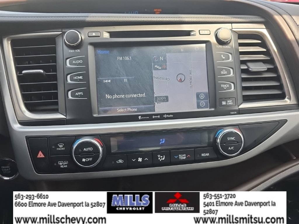 Used 2018 Toyota Highlander XLE FWD image 11