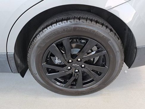 Used 2024 Chevrolet Equinox LS w/ Sport Edition FWD image 31