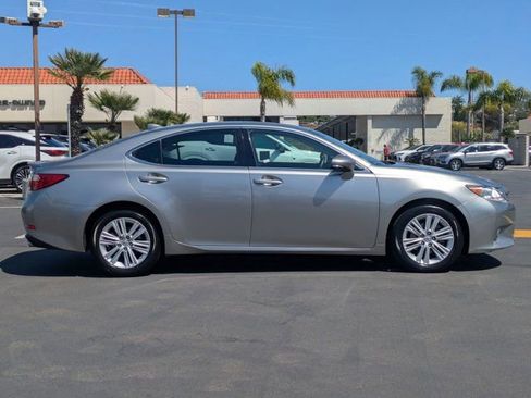 Used 2015 Lexus ES 350 FWD image 4