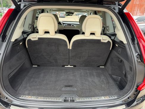 Used 2016 Volvo XC90 T6 Momentum w/ Vision Package AWD/4WD image 17