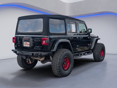 Used 2018 Jeep Wrangler Unlimited Rubicon w/ Dual Top Group image 3