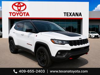 Used 2023 Jeep Compass Trailhawk AWD/4WD video 1
