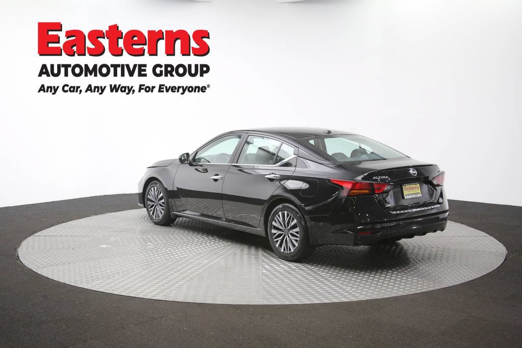 Used 2023 Nissan Altima 2.5 SV FWD image 65