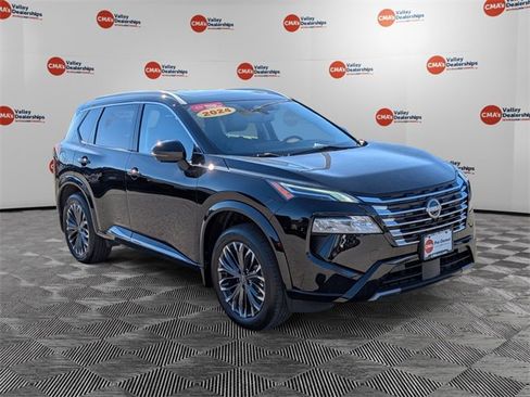 Certified 2024 Nissan Rogue Platinum w/ Platinum Premium Package image 3