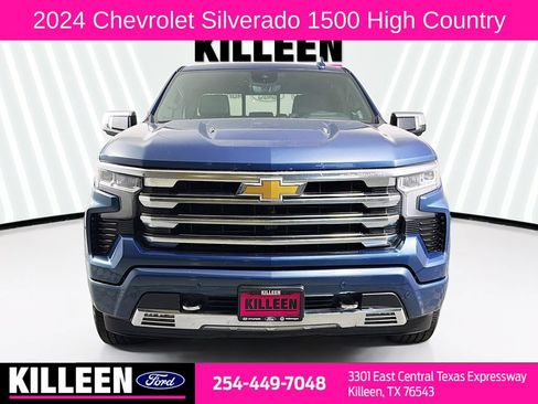 Used 2024 Chevrolet Silverado 1500 High Country AWD/4WD image 2