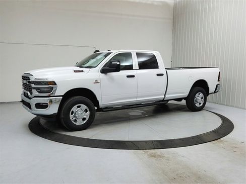 New 2026 RAM 3500 Tradesman image 3