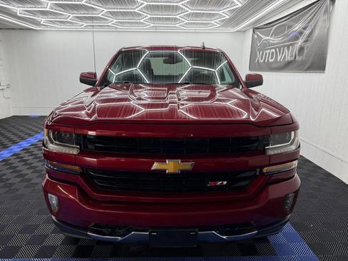 Used 2018 Chevrolet Silverado 1500 LT w/ All Star Edition AWD/4WD image 4